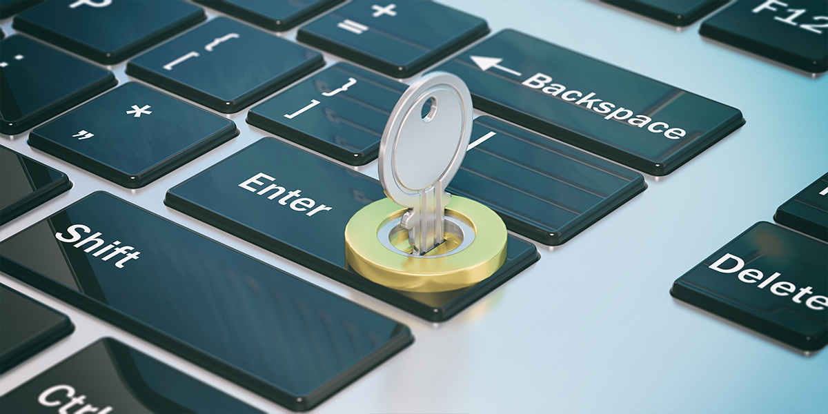 Capa de uma chave num teclado de computador indicando uma invenção de patente, assunto da análise escrita pelos sócios de Kasznar Leonardos Claudio Barbosa e Viviane Trojan.