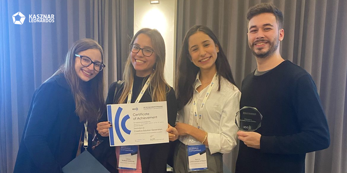 Nossa estagiária Ana Almeida representando Kasznar Leonardos e PUC-Rio na 19ª Competição Internacional de Mediação Comercial da International Chamber of Commerce (ICC).