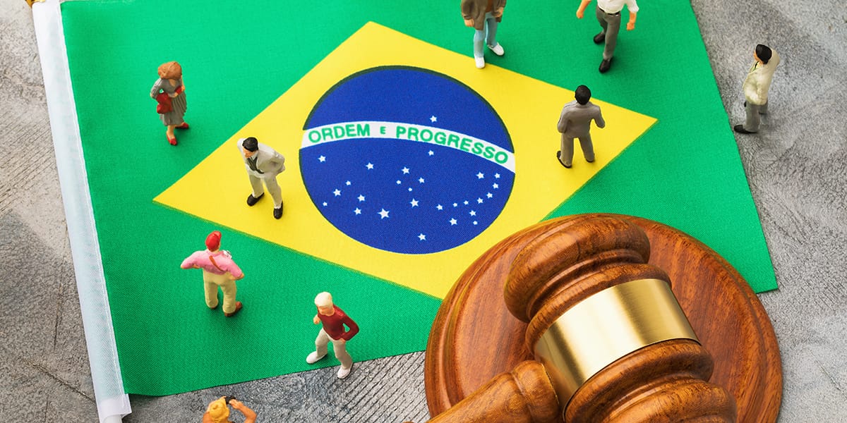 Jorge Tinoco e Daniel Leopoldino publicaram artigo Injunções de SEPs com um Sabor Tropical: o Cenário Brasileiro no Wolters Kluwer.